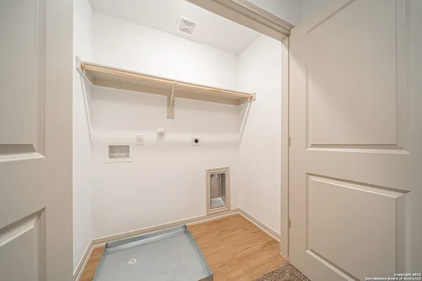 $1,650 | 10215 Tulipwood Run, Unit 102, San Antonio, TX 78252