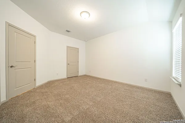 $1,650 | 10215 Tulipwood Run, Unit 102, San Antonio, TX 78252