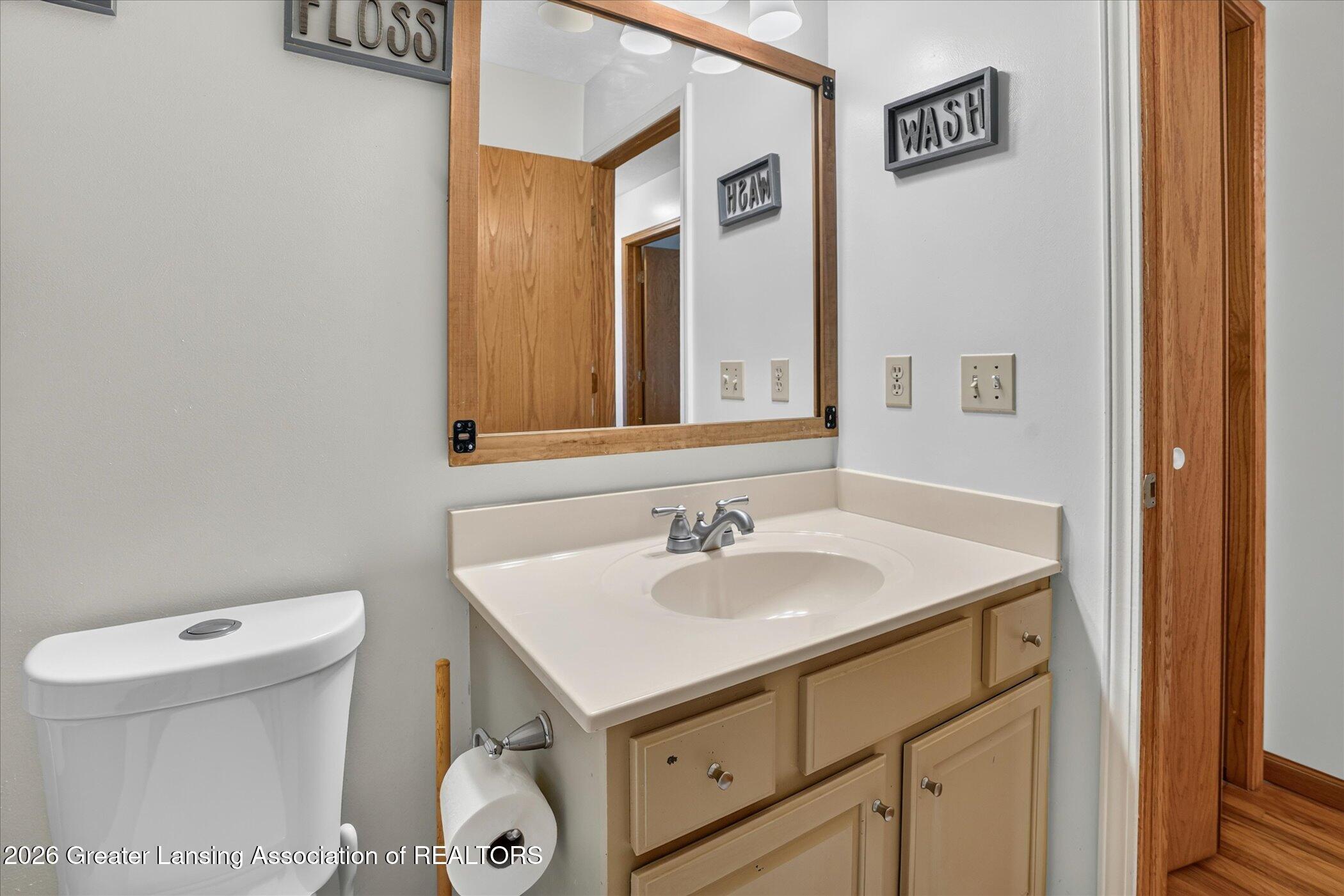 2999 Eden Road Leslie, MI 49251 - Photo 43 of 65 43-2999-Eden-Rd-Leslie-MI-49251-WindowSt