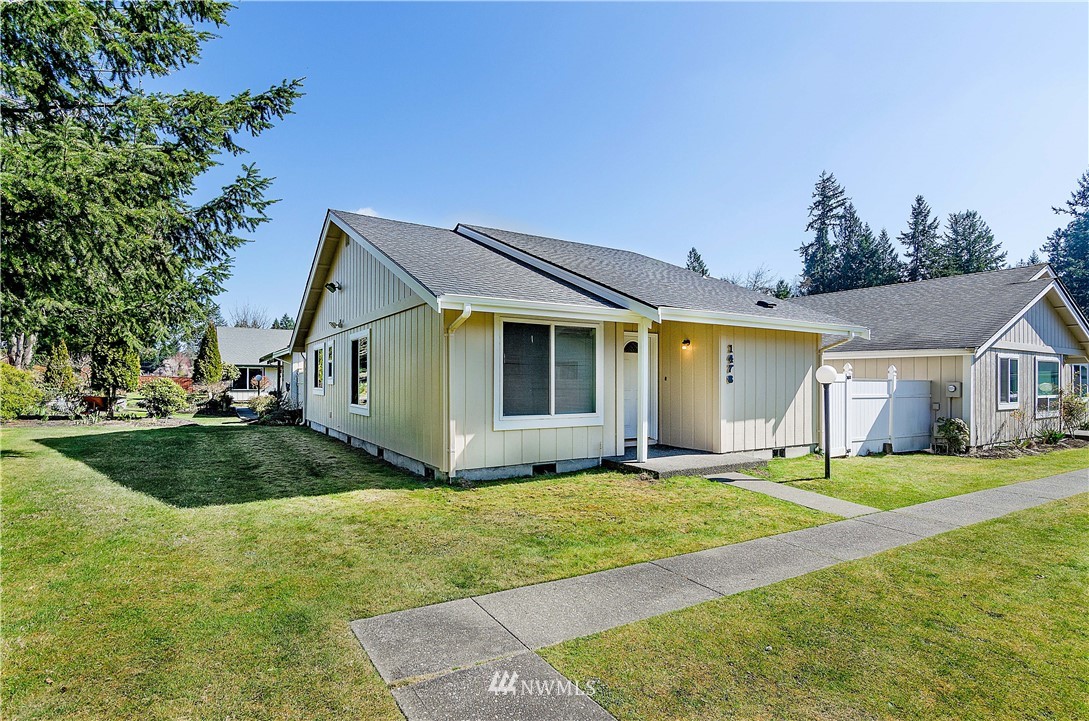 1478 Diamond Road Southeast Lacey, WA 98503 - Photo 2 of 19 Gallery Image 2