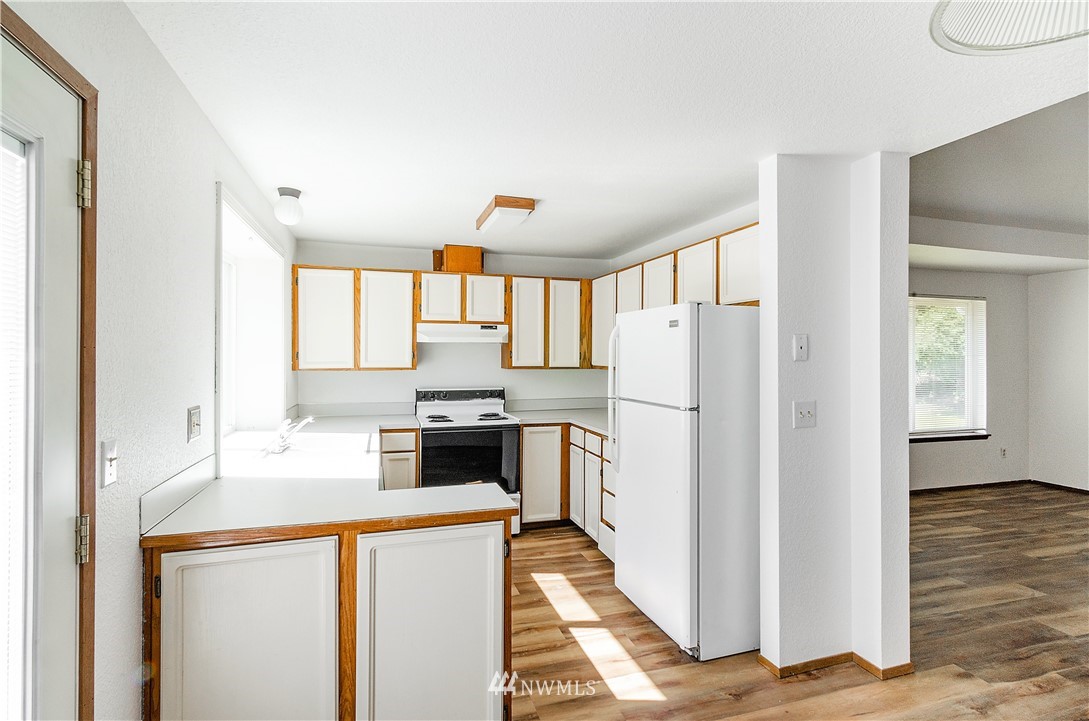 1478 Diamond Road Southeast Lacey, WA 98503 - Photo 7 of 19 Gallery Image 7