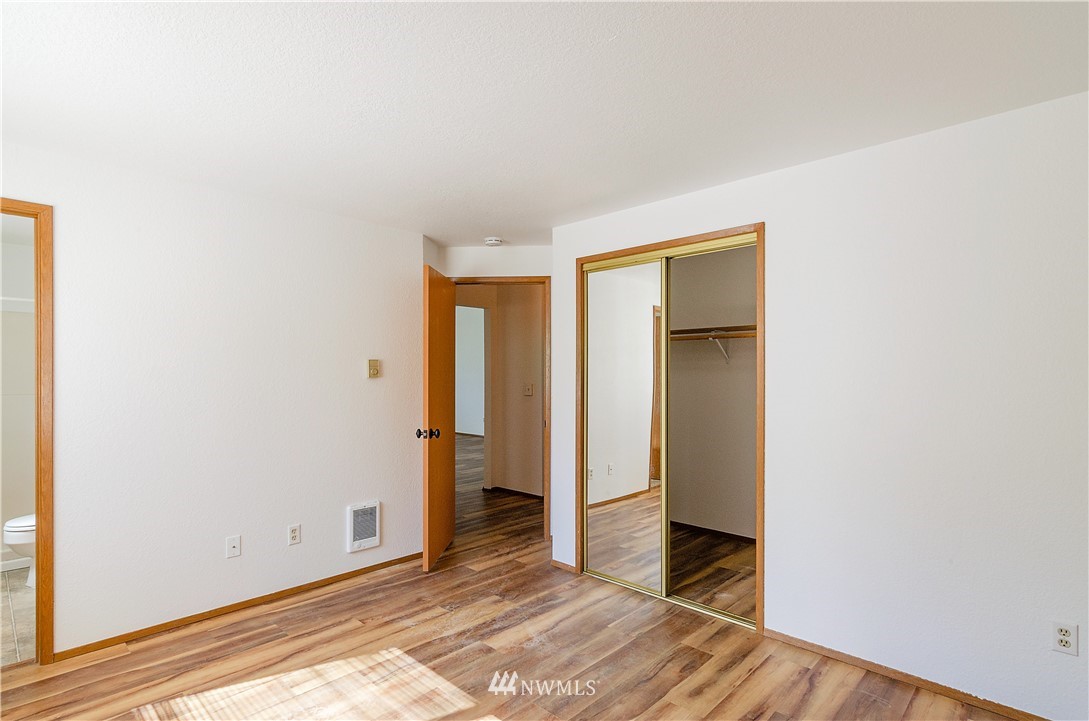 1478 Diamond Road Southeast Lacey, WA 98503 - Photo 10 of 19 Gallery Image 10