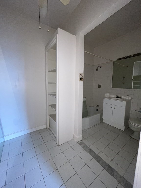 140 Chestnut Street, Unit 820 Springfield, MA 01103 - Photo 15 of 23