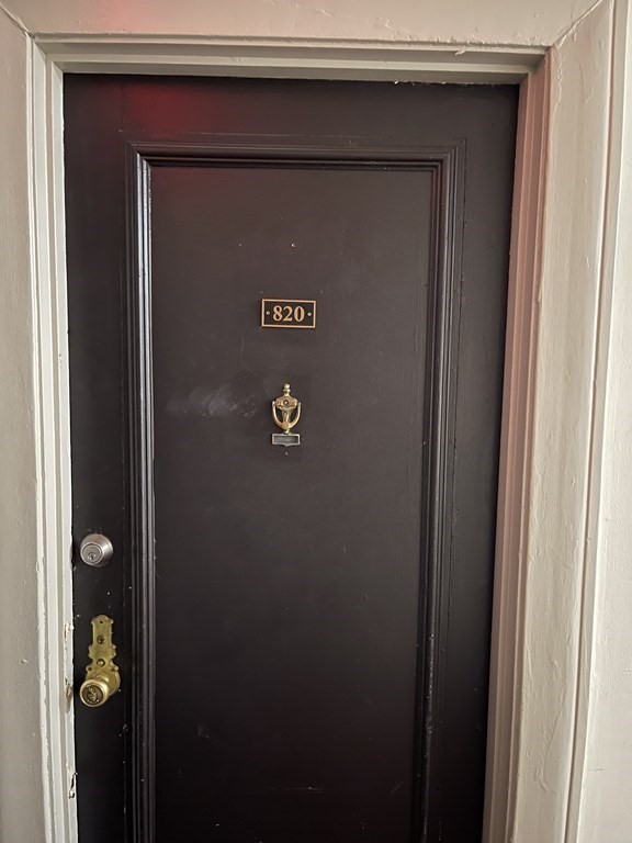 140 Chestnut Street, Unit 820 Springfield, MA 01103 - Photo 18 of 23