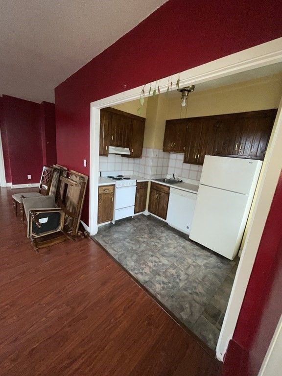 140 Chestnut Street, Unit 820 Springfield, MA 01103 - Photo 6 of 23