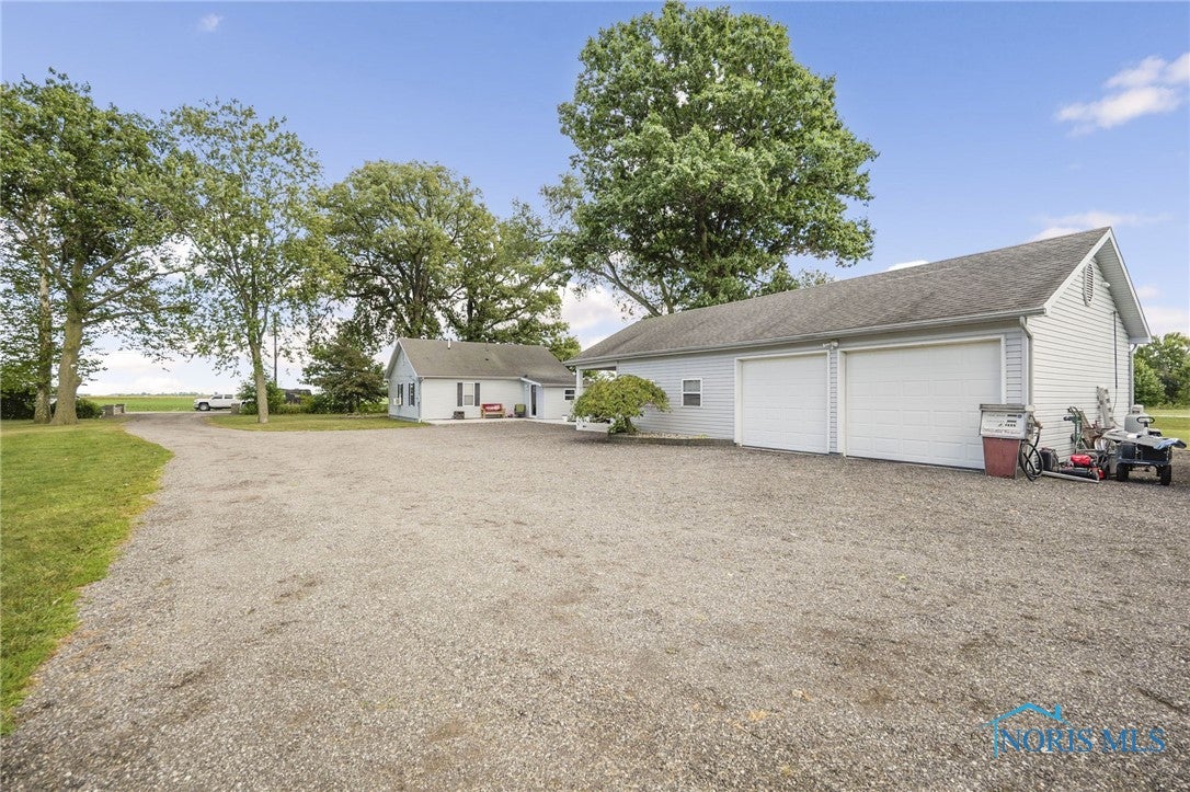 220 South Cousino Road Oregon, OH 43616 - Photo 7 of 46 Gallery Image 7