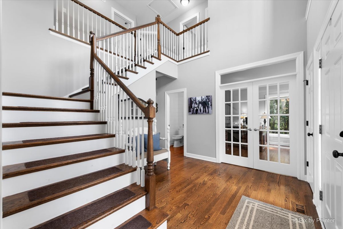 1712 Squirrel Trail Cary, IL 60013 - Photo 6 of 56