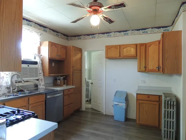 $125,000 | 401 South 3rd Street, Altamont, IL 62411