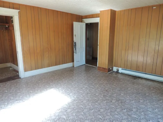 $125,000 | 401 South 3rd Street, Altamont, IL 62411