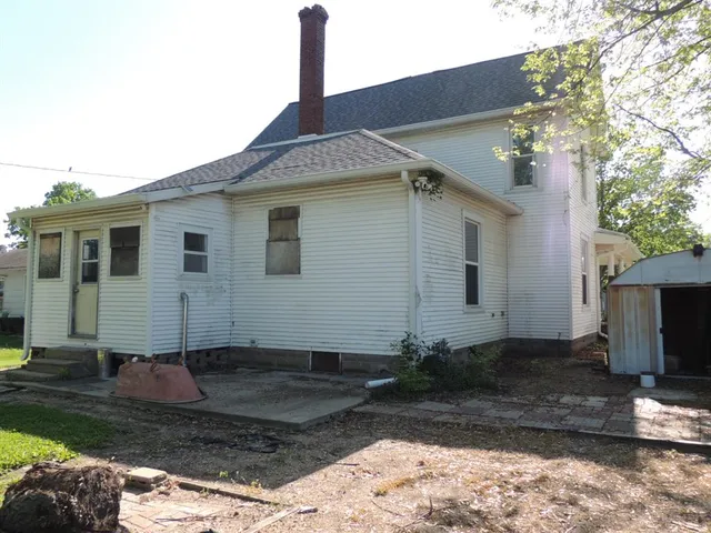 $125,000 | 401 South 3rd Street, Altamont, IL 62411