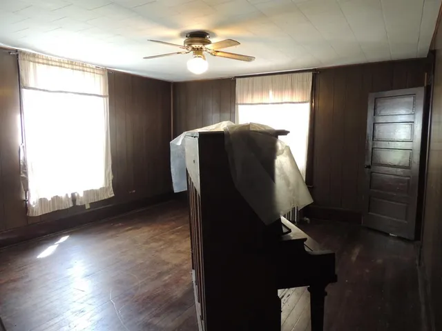 $125,000 | 401 South 3rd Street, Altamont, IL 62411