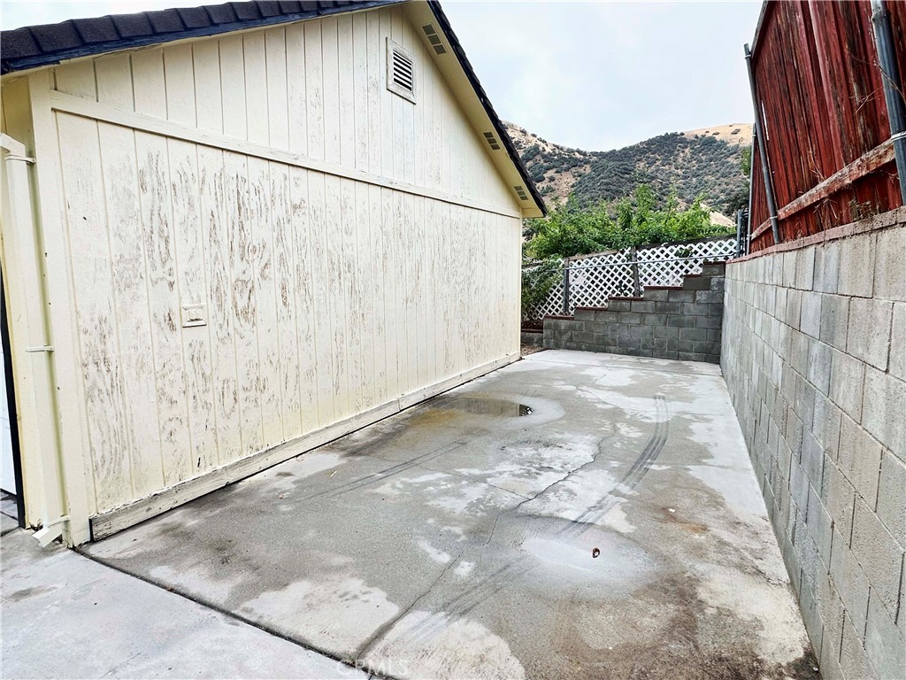 908 Louise Way Lebec, CA 93243 - Photo 26 of 32 Boat Parking