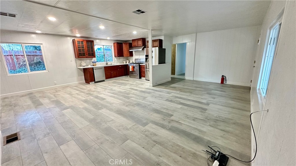 908 Louise Way Lebec, CA 93243 - Photo 3 of 32 Spacious Open Main Living Area. Living Room Dining Area and Kitchen.