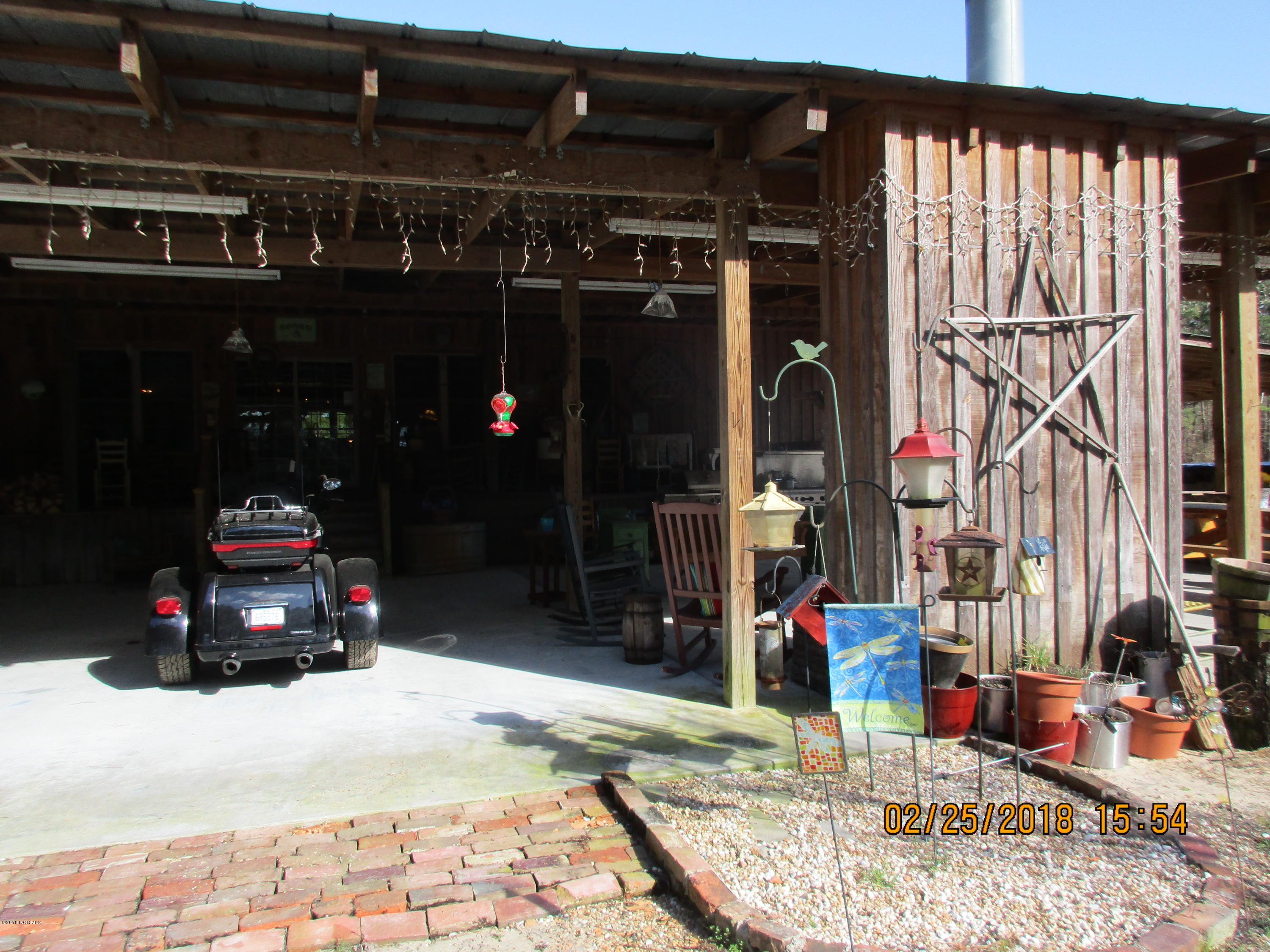 1480 Streets Ferry Road Vanceboro, NC 28586 - Photo 32 of 41 Linda Janie Mason 056