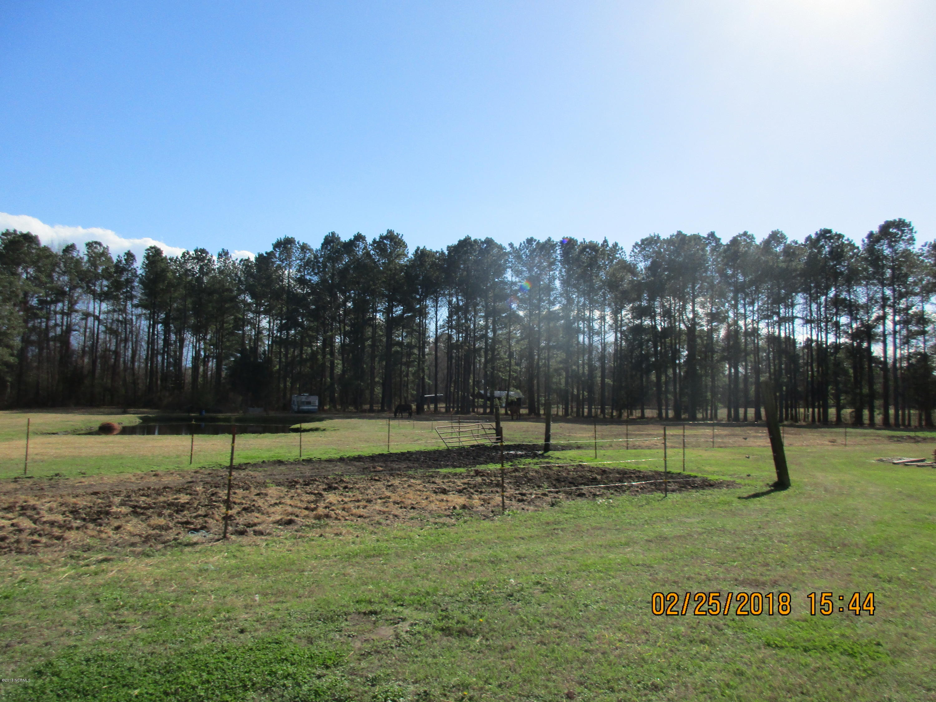 1480 Streets Ferry Road Vanceboro, NC 28586 - Photo 33 of 41 Linda Janie Mason 047