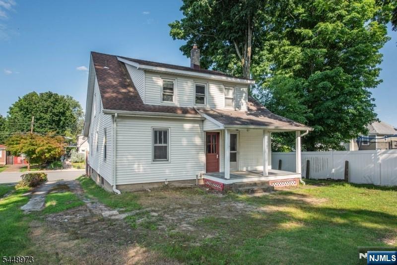 7 3rd Street Butler, NJ 07405 - Photo 11 of 12