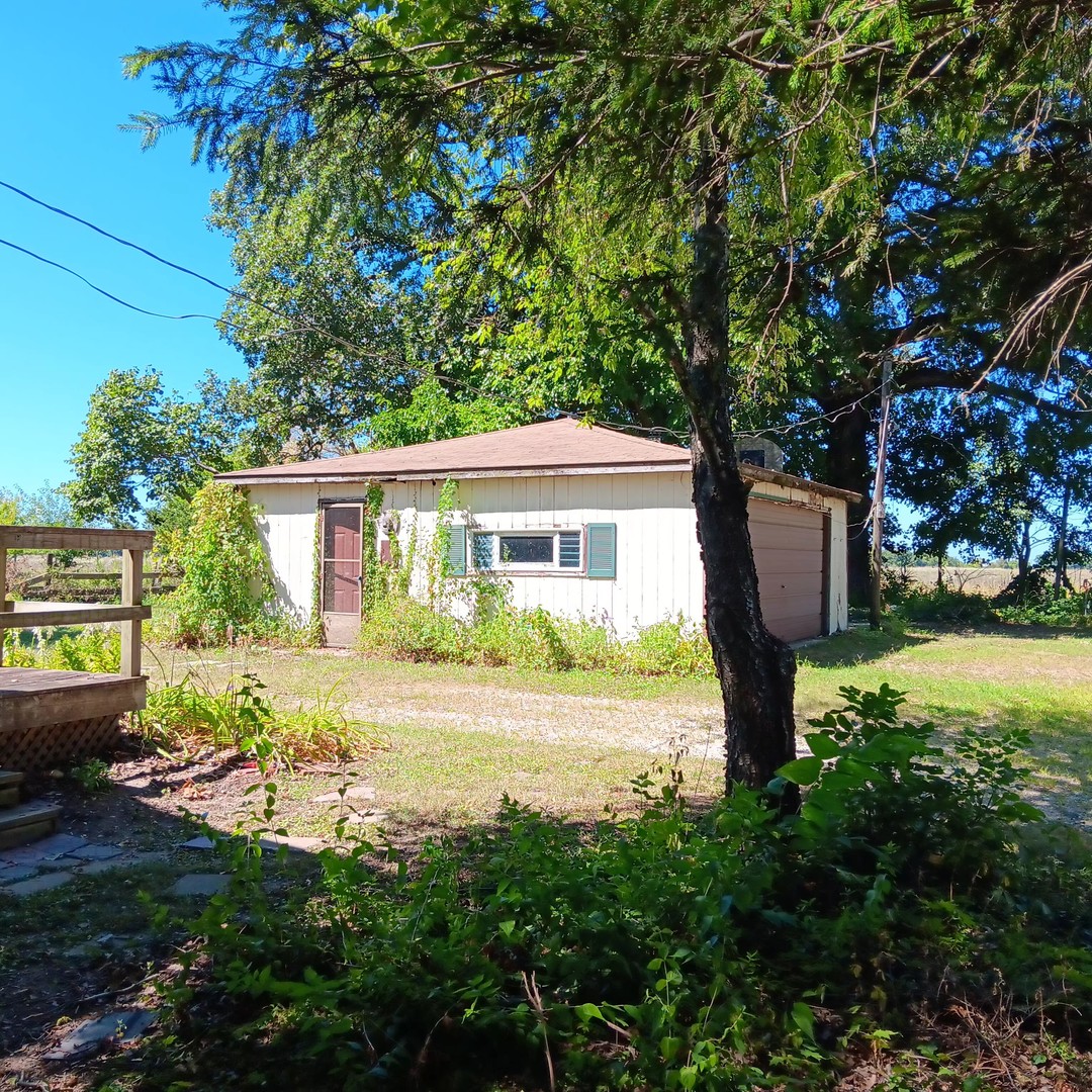 1435 North 2401st Road Ottawa, IL 61350 - Photo 10 of 30
