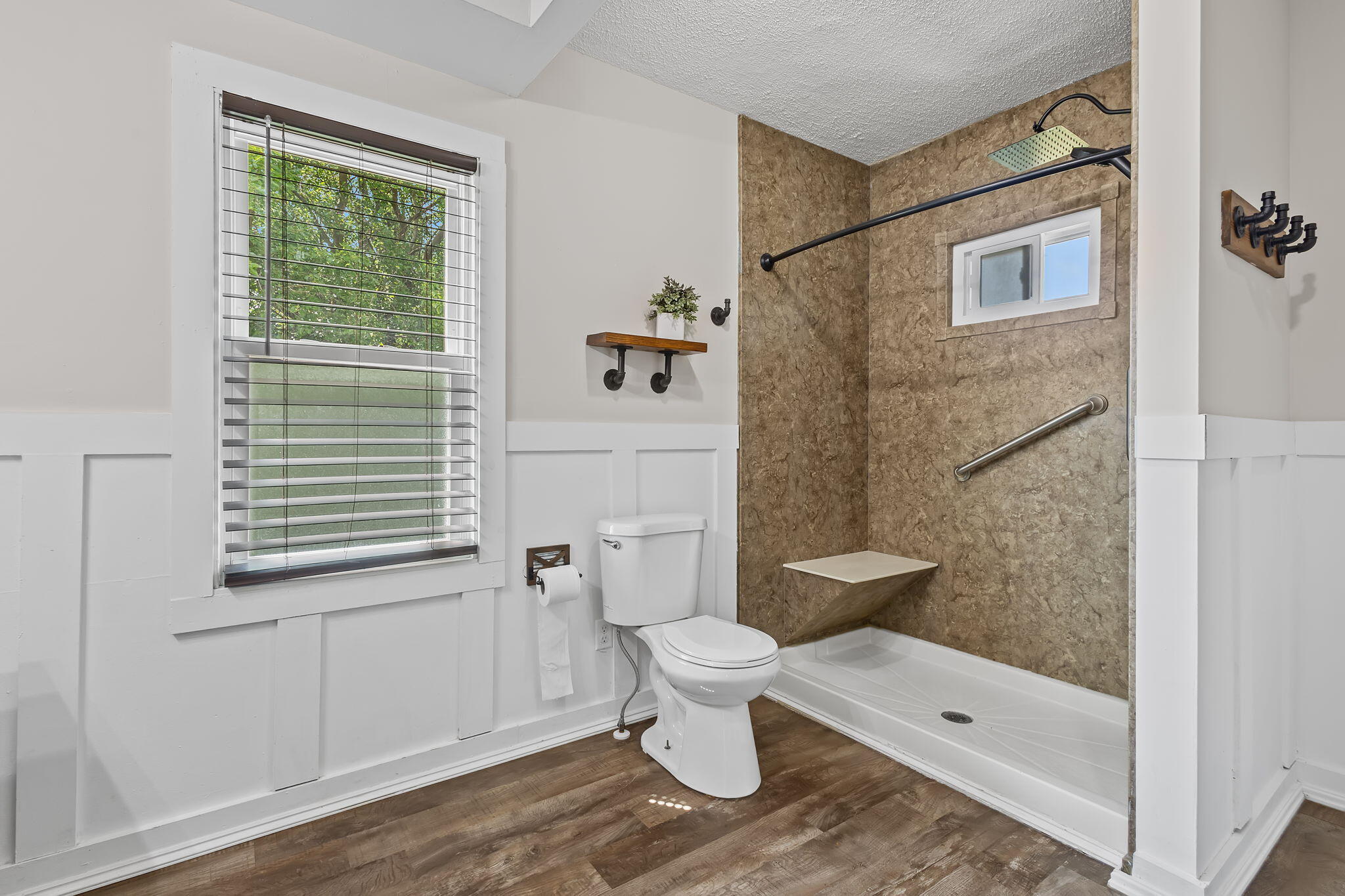 124 6th Street Southeast De Motte, IN 46310 - Photo 18 of 36 2048x1365