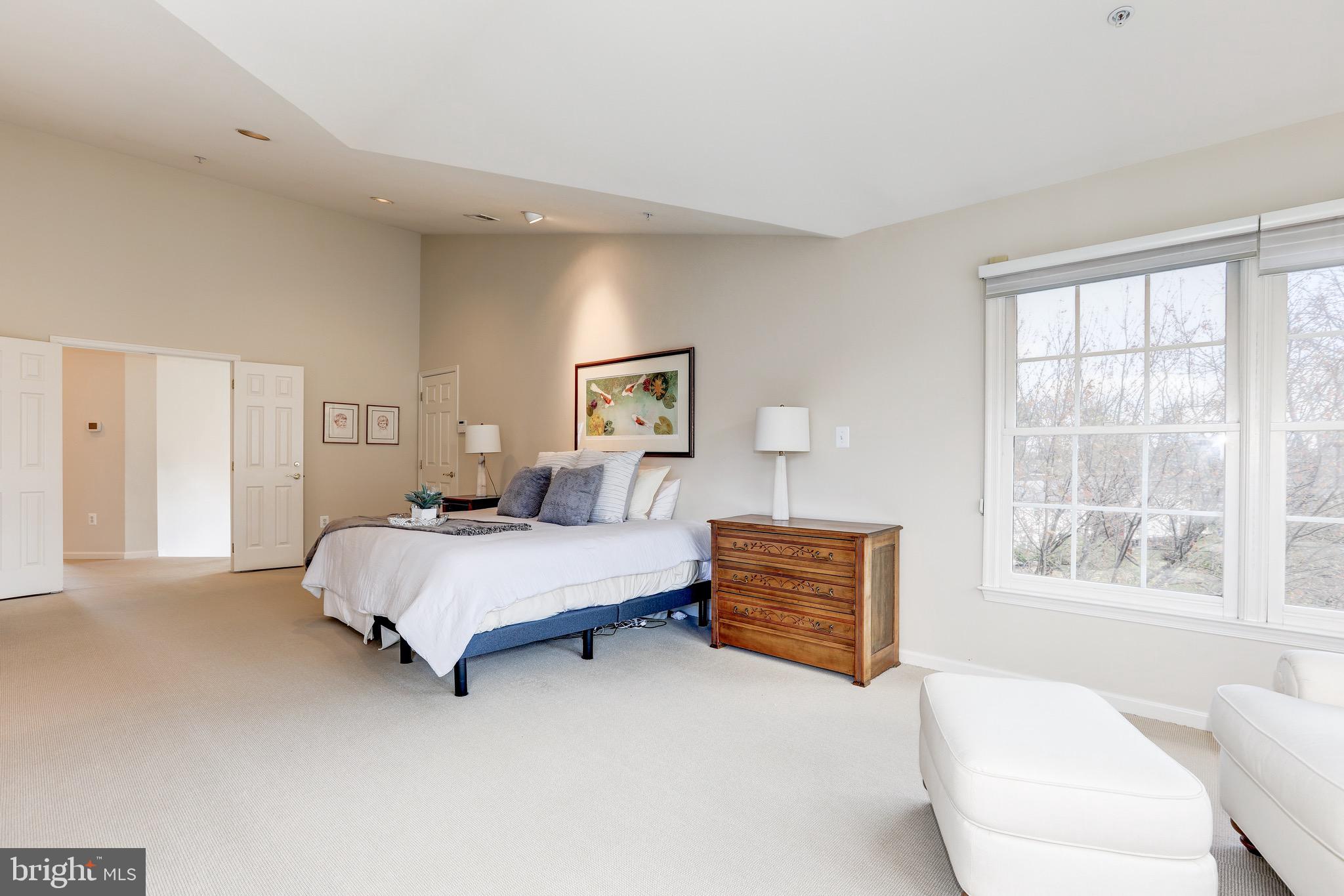 10200 Addison Court Bethesda, MD 20817 - Photo 37 of 74