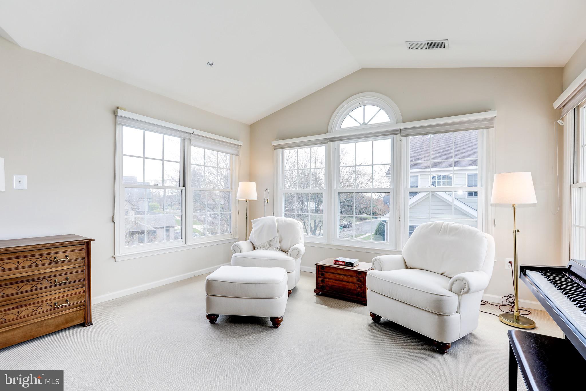 10200 Addison Court Bethesda, MD 20817 - Photo 38 of 74