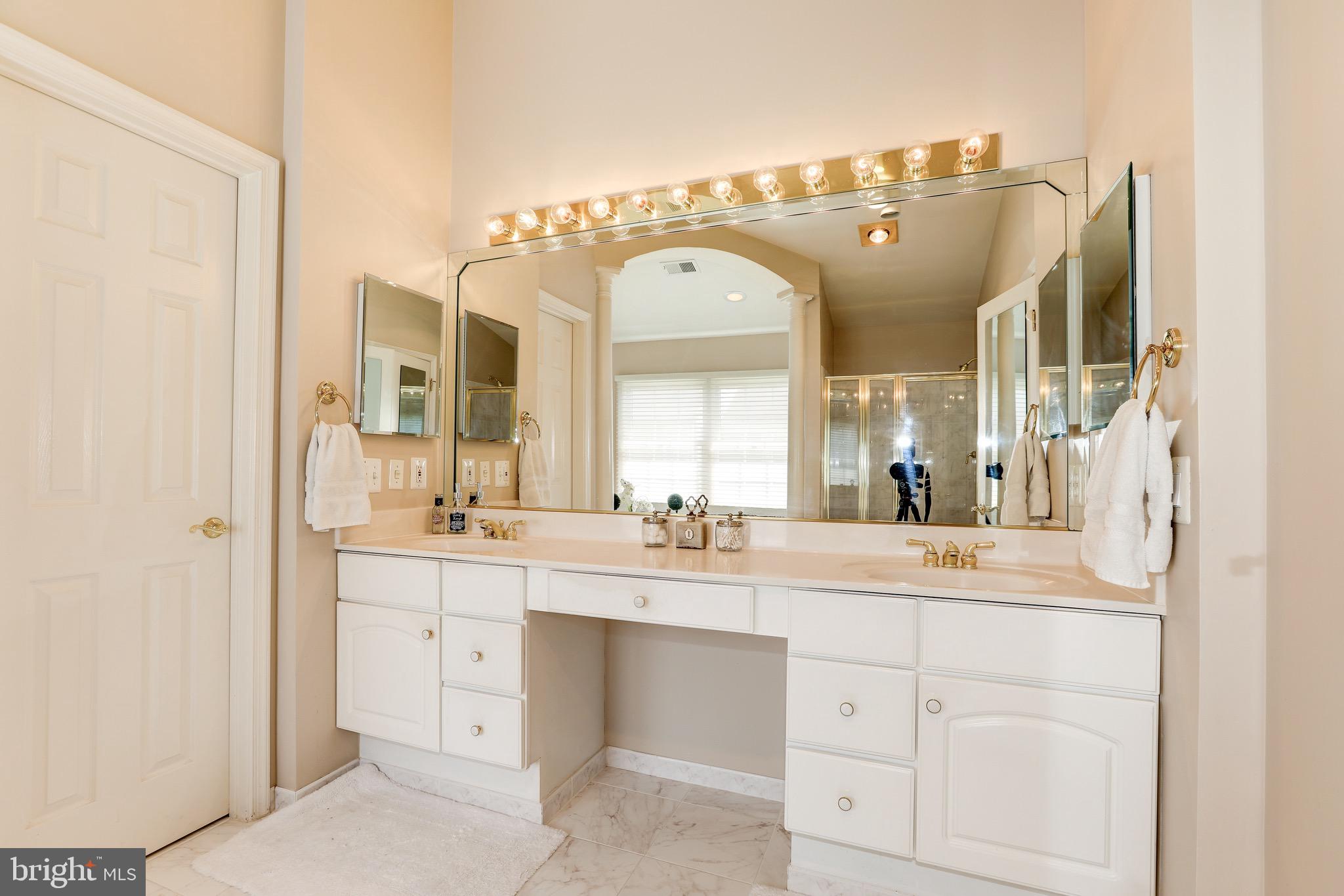 10200 Addison Court Bethesda, MD 20817 - Photo 41 of 74