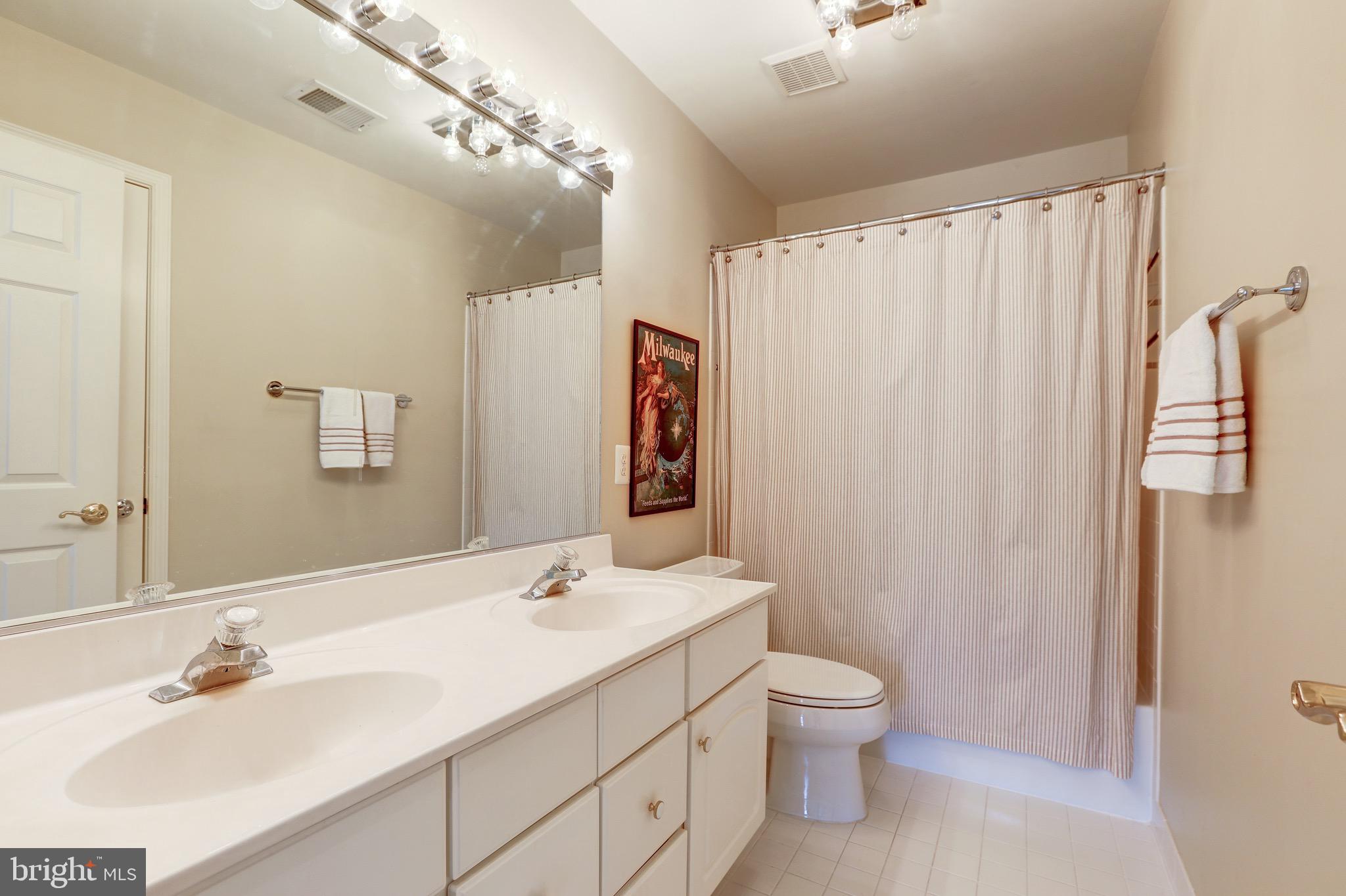 10200 Addison Court Bethesda, MD 20817 - Photo 44 of 74