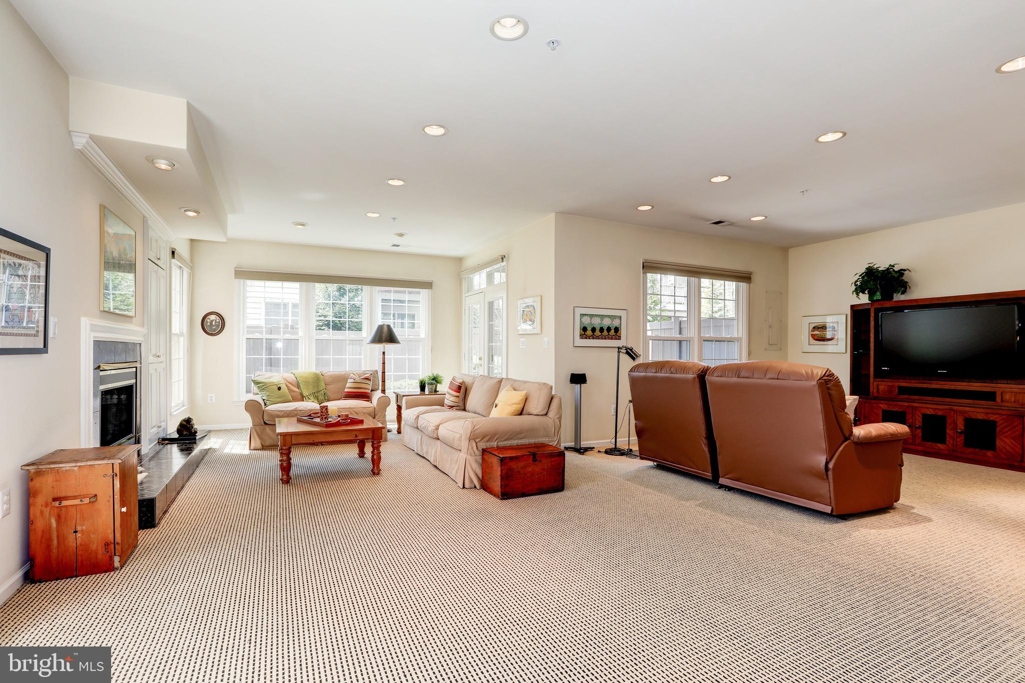 10200 Addison Court Bethesda, MD 20817 - Photo 47 of 74