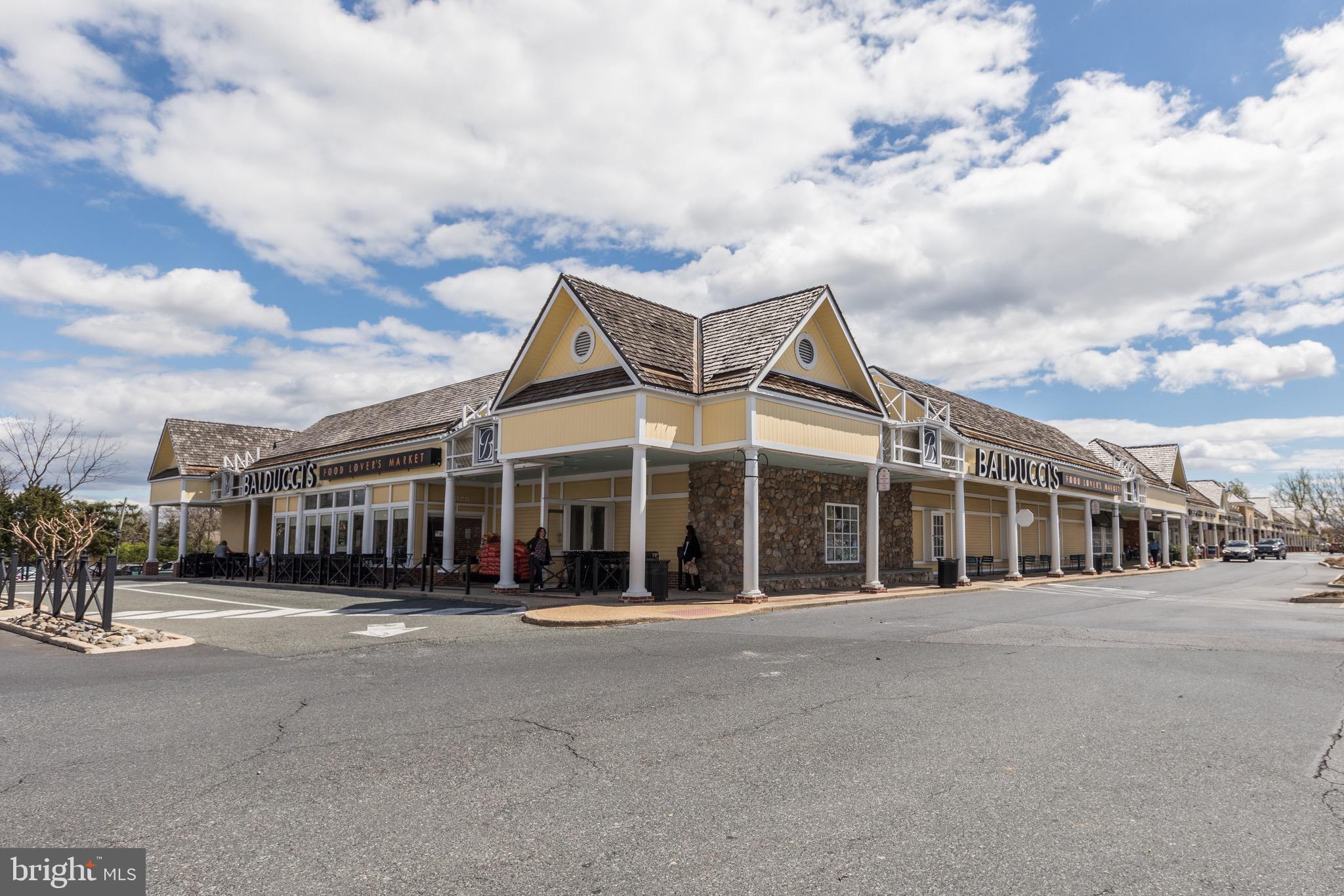 10200 Addison Court Bethesda, MD 20817 - Photo 68 of 74