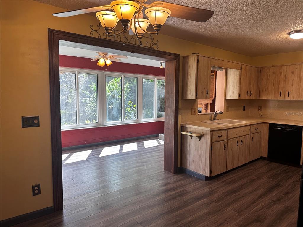 8760 Southwest 98th Street Road, Unit A Ocala, FL 34481 - Photo 10 of 31 Gallery Image 10