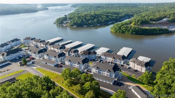 $500,000 | 22 Summer Pl Drive, Unit 2B, Camdenton, MO 65020