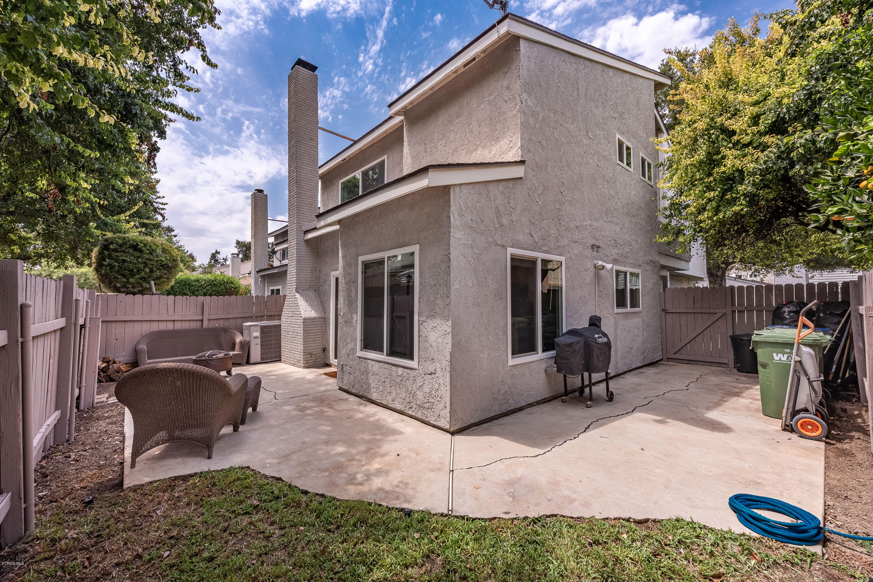 2412 Stow Street Simi Valley, CA 93063 - Photo 25 of 33 2412 Stow St Simi Valley-25
