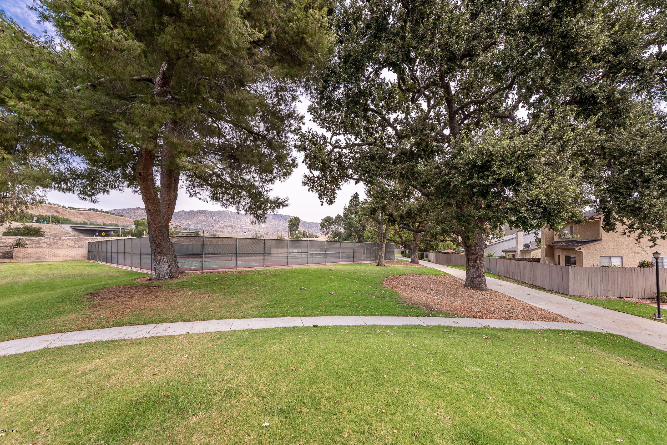 2412 Stow Street Simi Valley, CA 93063 - Photo 28 of 33 2412 Stow St Simi Valley-28