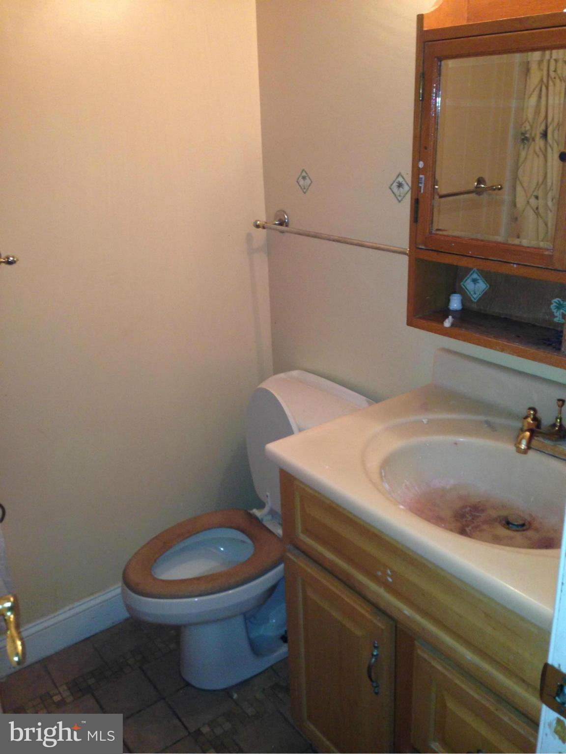 3844 Bel Pre Road, Unit 8158 Silver Spring, MD 20906 - Photo 6 of 12 Bath