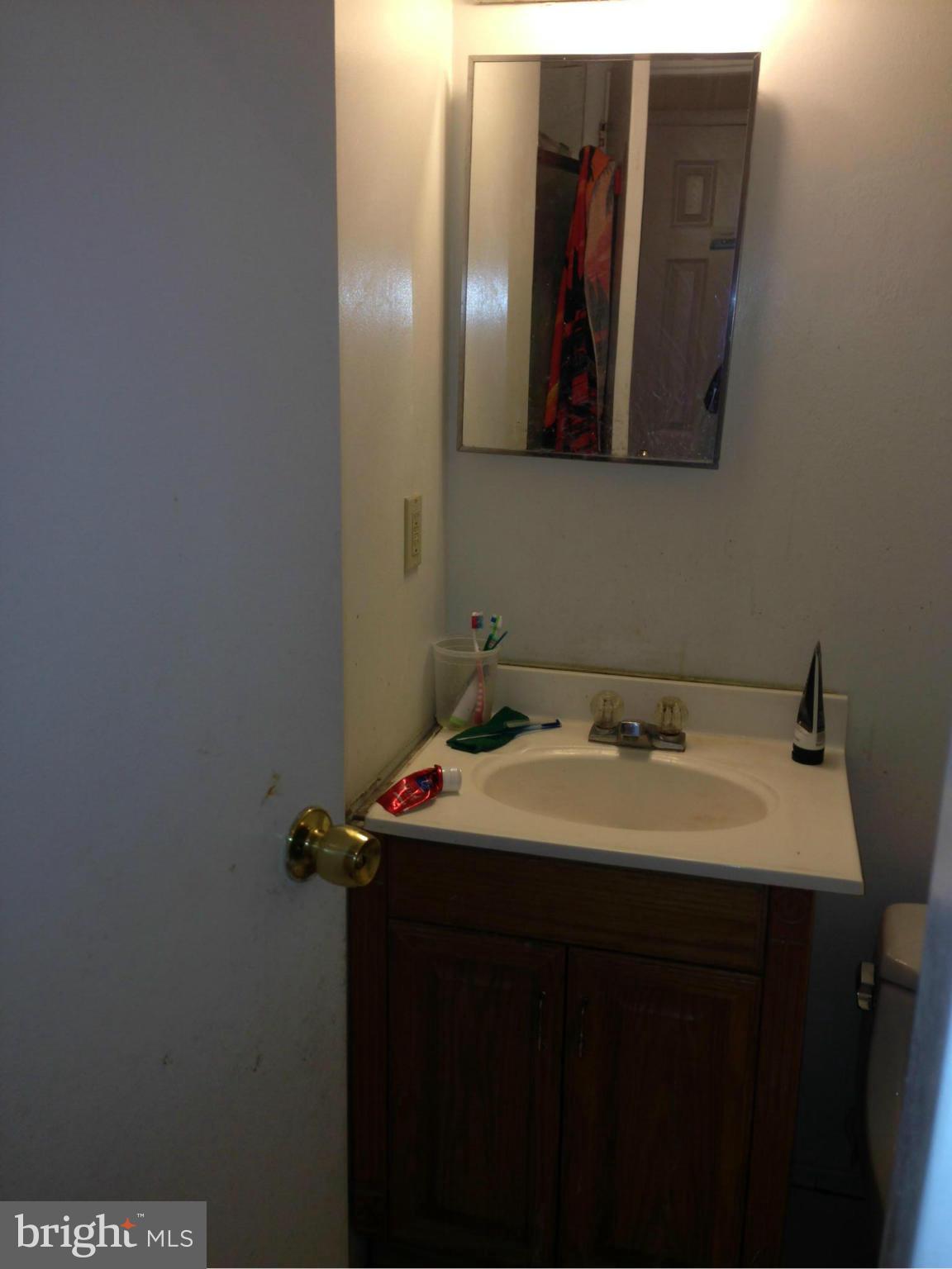 3844 Bel Pre Road, Unit 8158 Silver Spring, MD 20906 - Photo 9 of 12 Bath