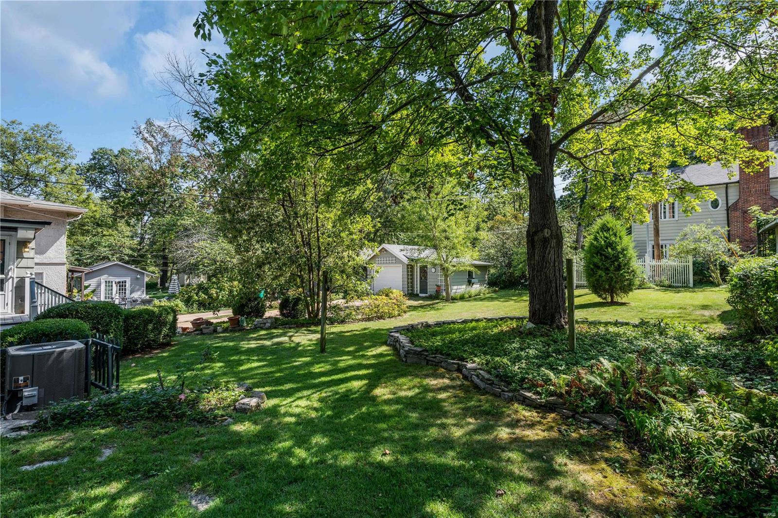238 Bristol Road Webster Groves, MO 63119 - Photo 21 of 25 Gallery Image 21