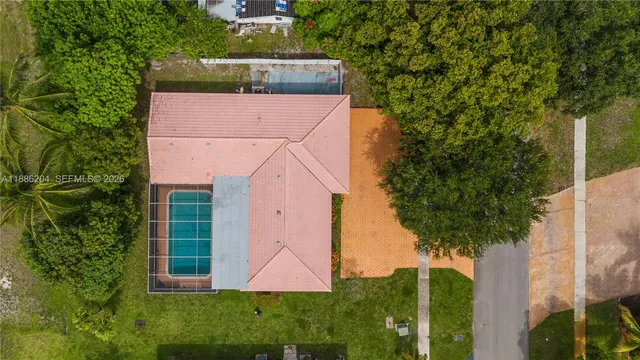 $735,000 | 6520 Southwest 20th Street, Plantation, FL 33317