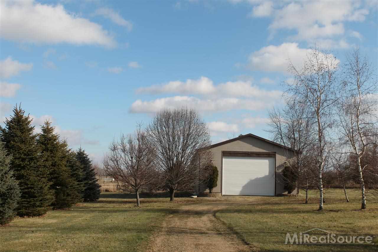 3855 Bishop Road Dryden, MI 48428 - Photo 13 of 27