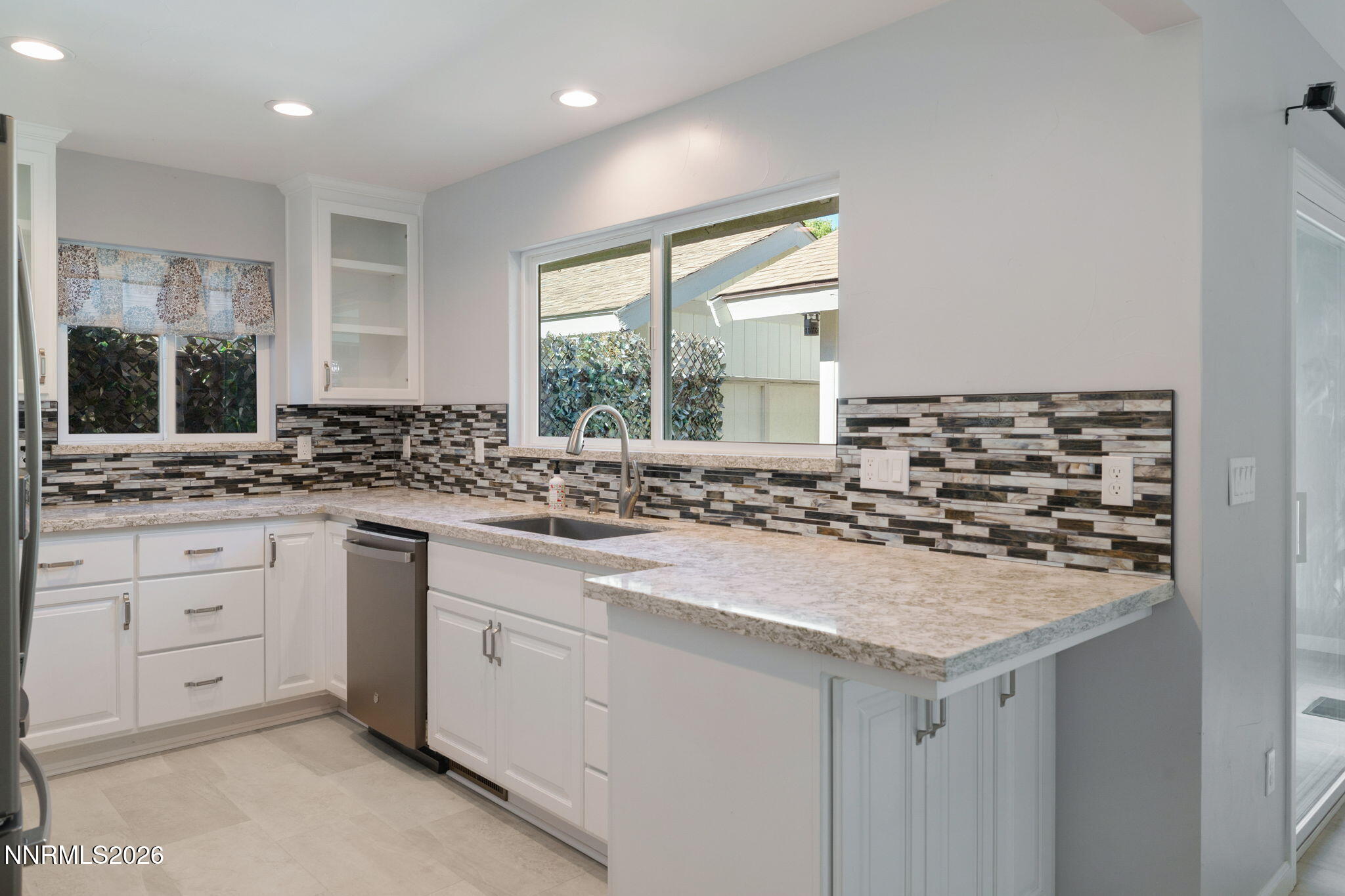 1160 Freddie Court Reno, NV 89503 - Photo 8 of 36 23-web-or-mls-0X3A7352