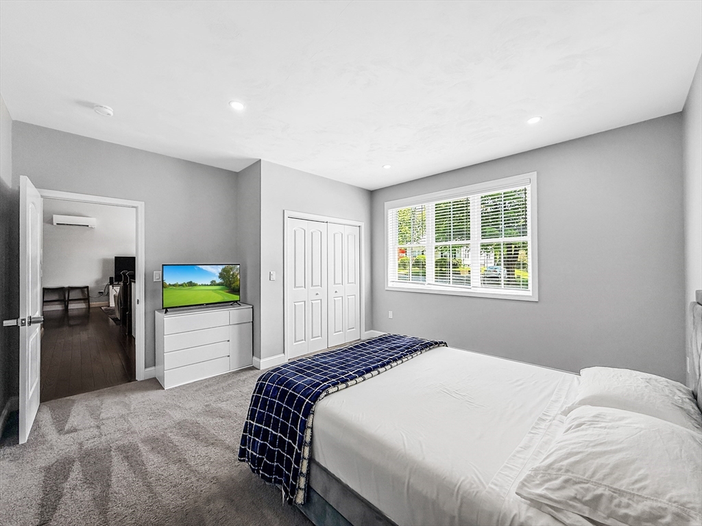 16 Adelle Circuit Worcester, MA 01607 - Photo 14 of 30