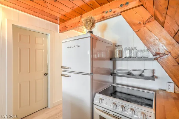 $285,000 | 710 North Cooper Street, Overton, NV 89040