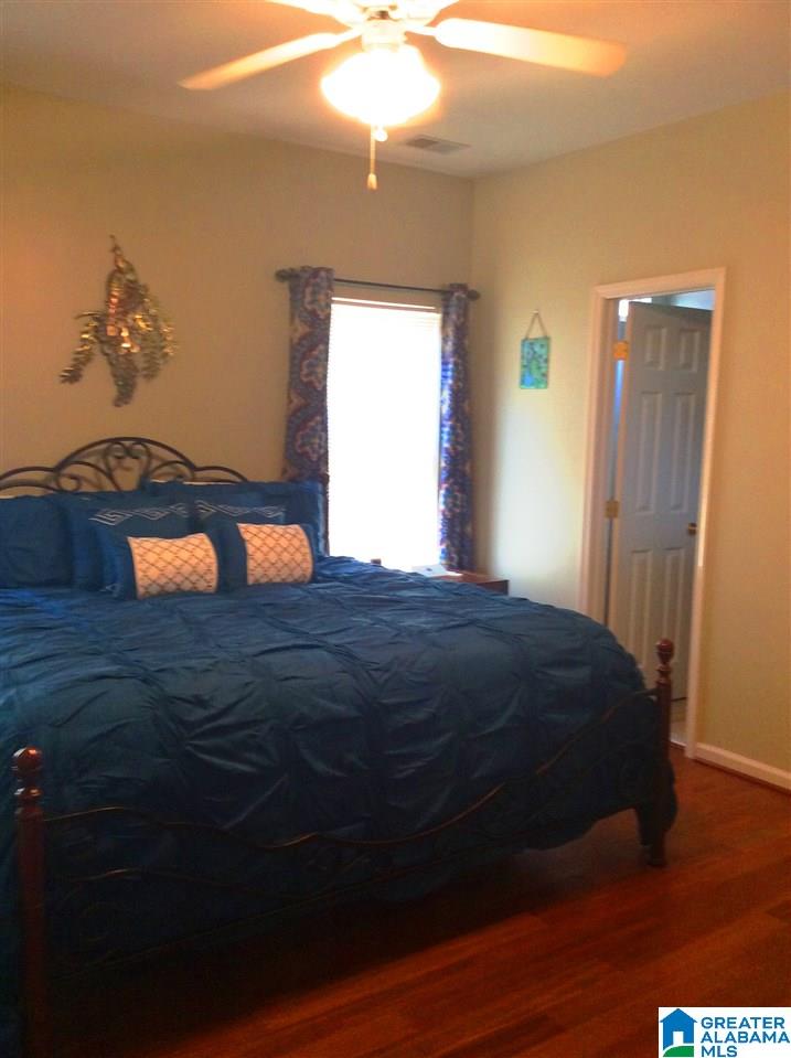 1885 Kent Circle Leeds, AL 35094 - Photo 6 of 16