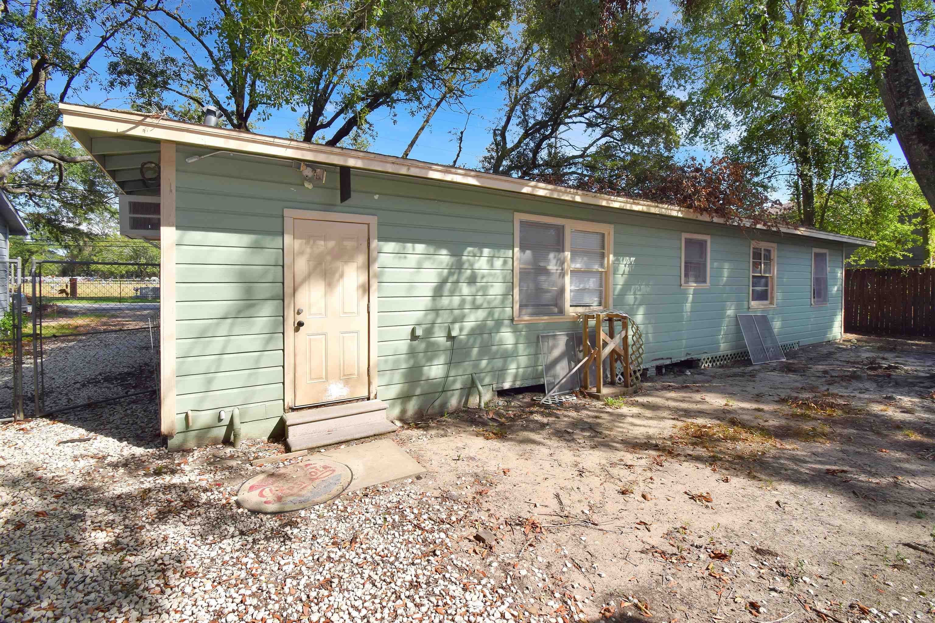680 South 3rd Street Silsbee, TX 77656 - Photo 14 of 14
