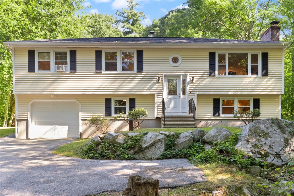 58 Roosevelt Road Wilmington, MA 01887 - Photo 2 of 39 Gallery Image 2