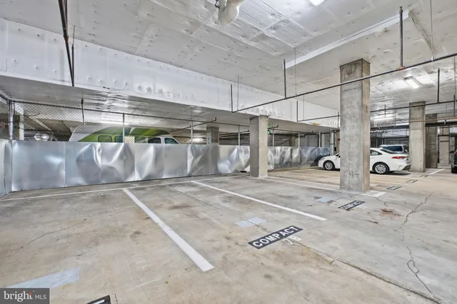 $419,900 | 2050 Jamieson Avenue, Unit 1005, Alexandria, VA 22314