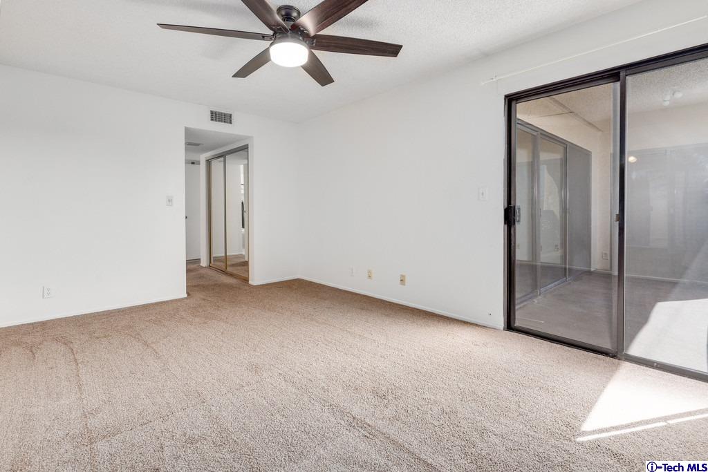 2121 Scott Road, Unit 302 Burbank, CA 91504 - Photo 18 of 29 Gallery Image 18