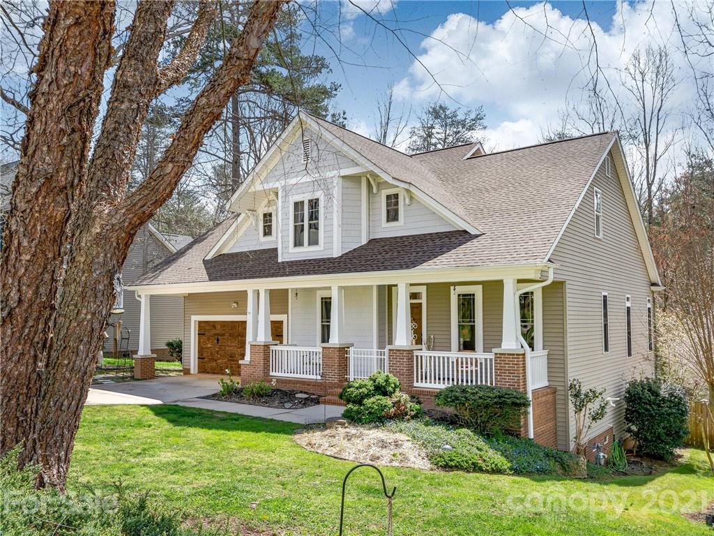 1048 Columbine Road Asheville, NC 28704 - Photo 2 of 42 Gallery Image 2