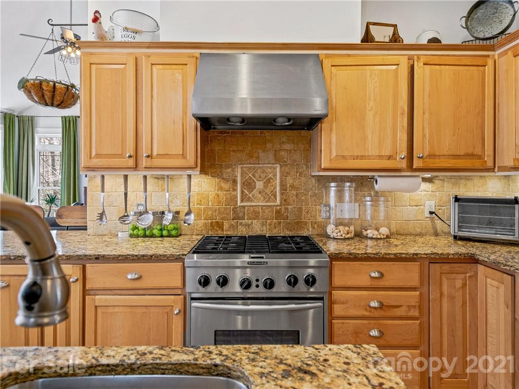 1048 Columbine Road Asheville, NC 28704 - Photo 17 of 42 Gallery Image 17