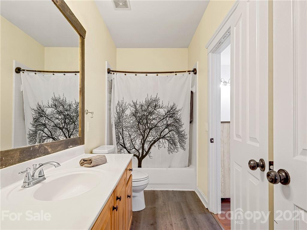 1048 Columbine Road Asheville, NC 28704 - Photo 28 of 42 Gallery Image 28