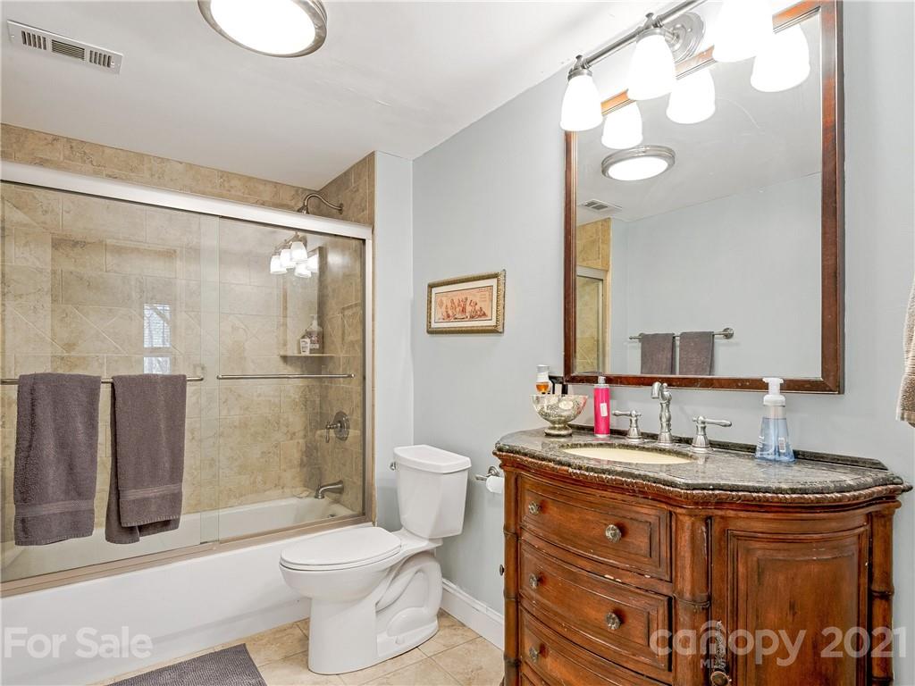1048 Columbine Road Asheville, NC 28704 - Photo 34 of 42 Gallery Image 34