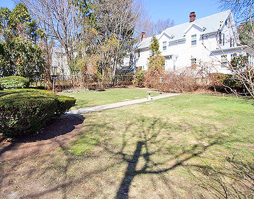 184 Bellevue Road Watertown, MA 02472 - Photo 19 of 19